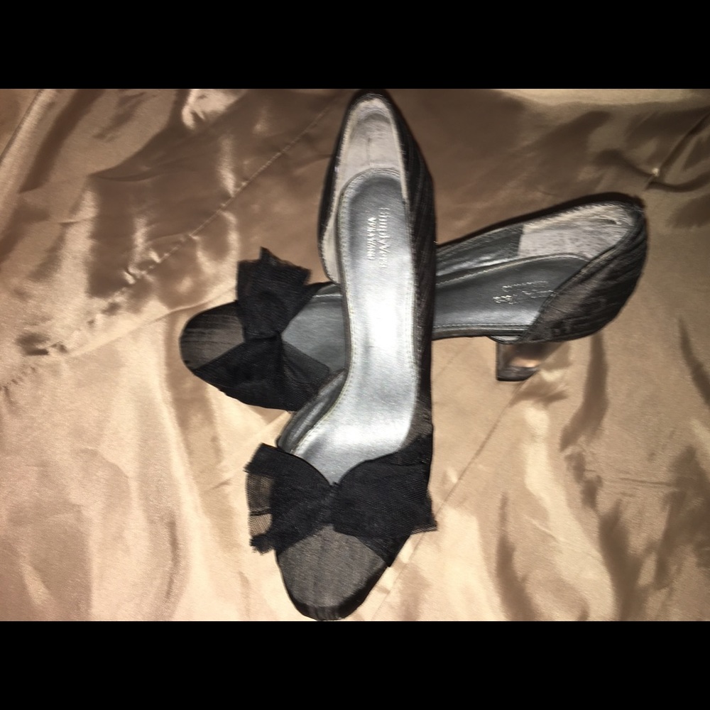 Simply Vera by Vera Wang heels